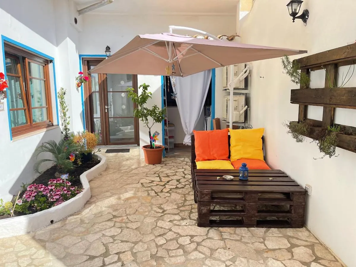 Canne Al Vento Quartu SantʼElena Hébergement de vacances